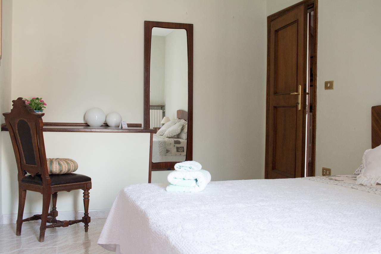 Il Mughetto Bed and Breakfast Celano Buitenkant foto